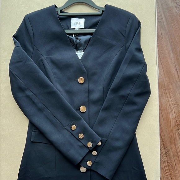 J.O.A. Blazer Dress - Picture 6 of 11